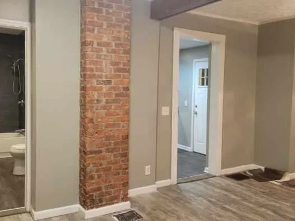 3948 Lake Ave, Rochester, NY 14612