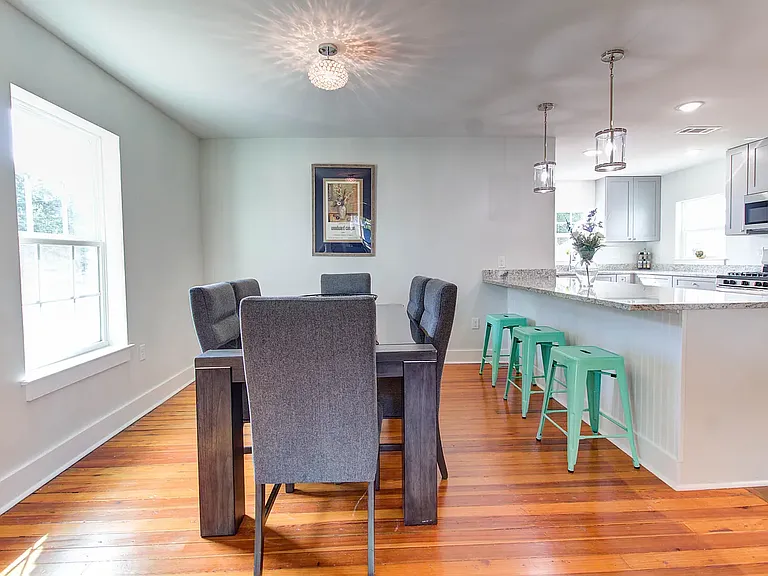 2703 Bullis Ave — Photo 9