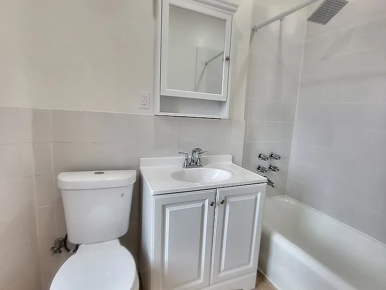 1212 Ocean Ave #5E — Photo 11