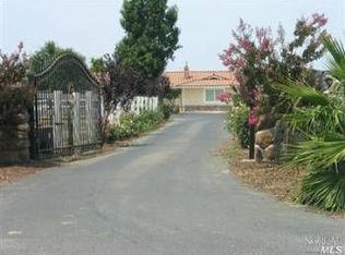 6925 Fox Rd, Dixon, CA 95620