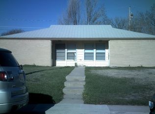 130 Cribbon Ave, Cheyenne, WY 82007