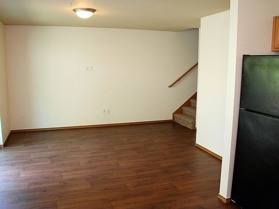 3rd image of 10520 140th St Ct E Unit 36