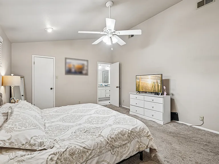 2639 Country Square St — Photo 19