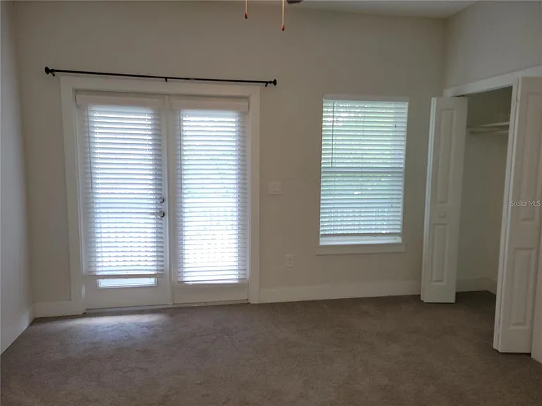 1212 S Bumby Ave — Photo 20