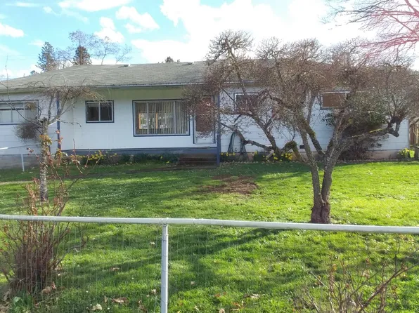 214 Myers Ln, Roseburg, OR 97471