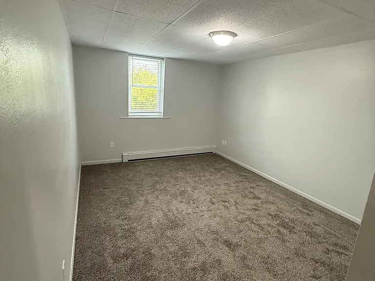 109 W Main St #9 — Photo 9