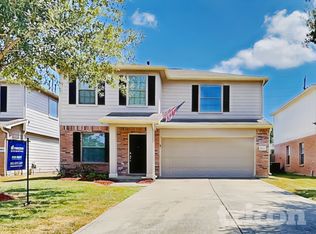 8927 Summer Valley Ln, Richmond, TX 77407