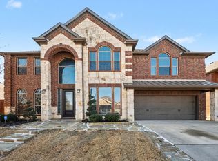 411 Sodbury Ct, Roanoke, TX 76262