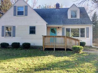 941 Verona Rd, Marshall, MI 49068