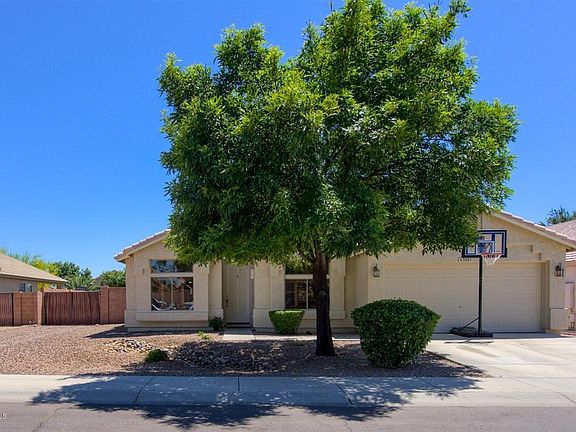 2nd image of 3923 W Quail Ave