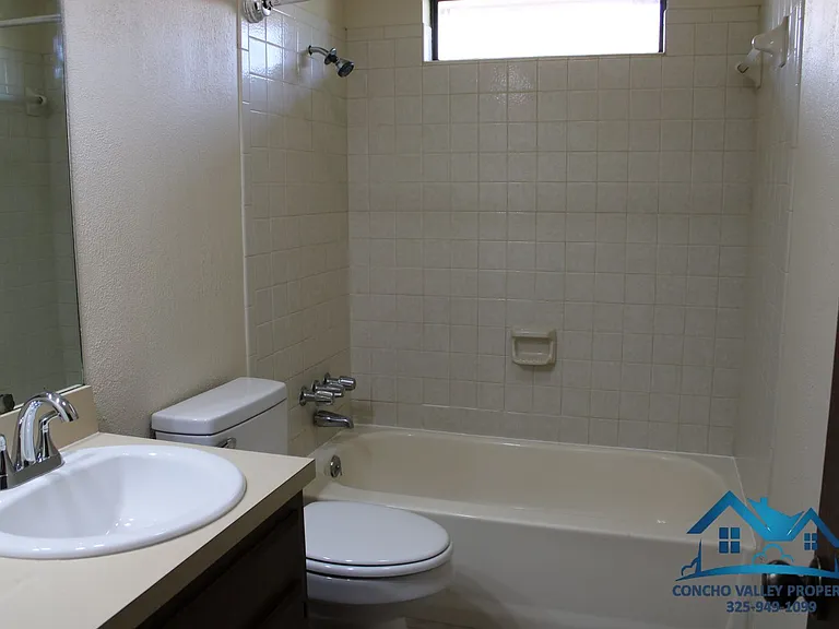 1706 Kansas Ave — Photo 14