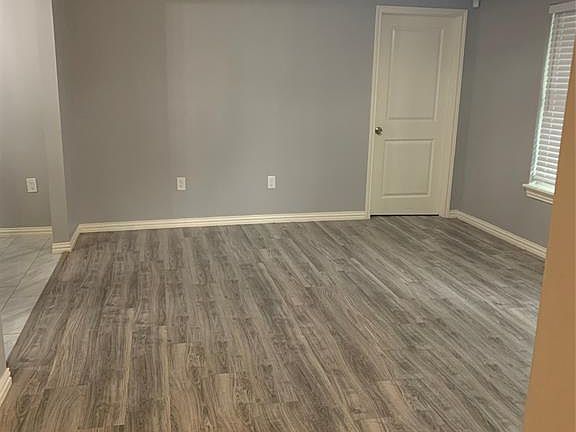 Living room & Dinning Room Area