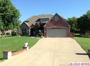 12562 Kathy Ln, Glenpool, OK 74033