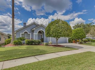 1616 Rustling Dr, Fleming Island, FL 32003