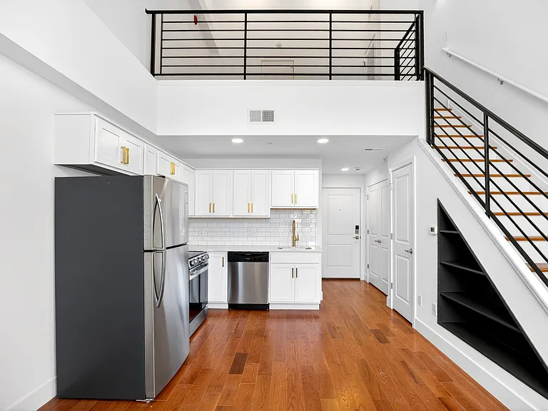 Clearfield Lofts — Photo 37