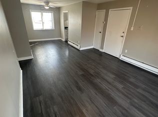 2721 E 165th St #4, Hammond, IN 46323