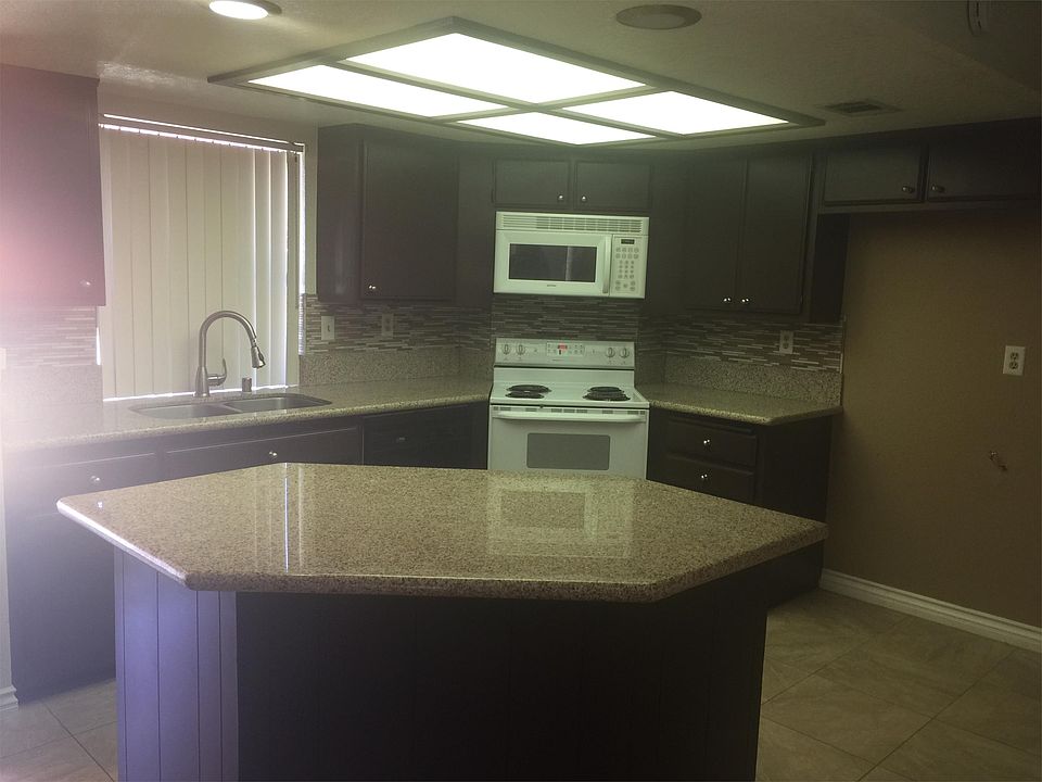 1st image of 16750 Greentree Blvd #21