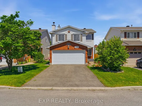 129 Pimprenelle Ter, Ottawa, ON K1E 3S7