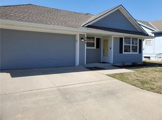 502 S Poseidon Way, Raymore, MO 64083