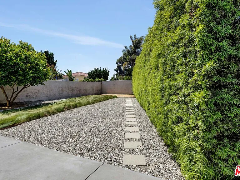 3490 Saint Susan Pl — Photo 25