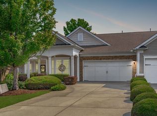 128 Arvind Oaks Cir, Cary, NC 27519