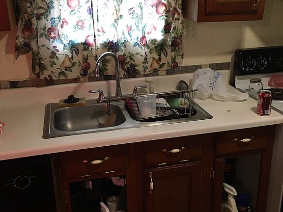3rd image of 1230 Texoma Ct