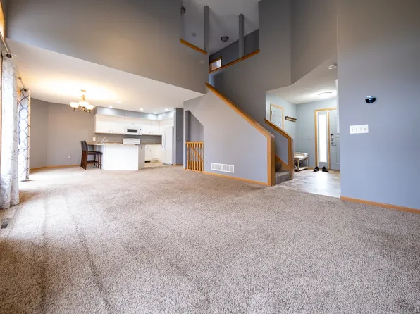 800 Bradbury Cir, Jordan, MN 55352