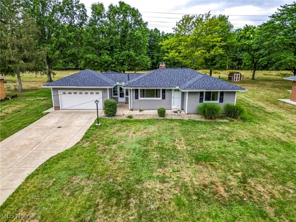 6350 Aster Dr, Independence, OH 44131