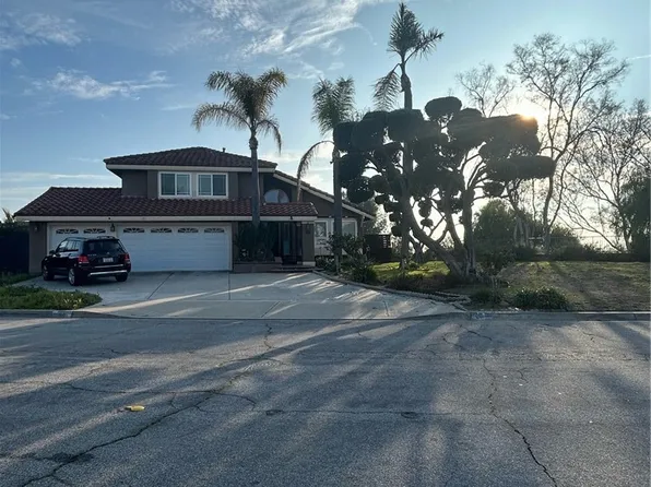 28 La Sierra Dr, Pomona, CA 91766