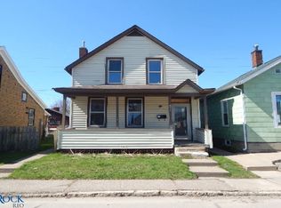 2293 Washington St, Dubuque, IA 52001