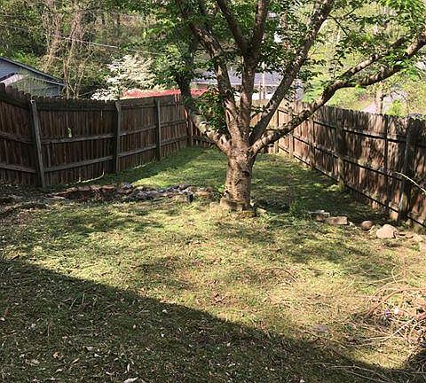 5th image of 231 Mount Martha Dr