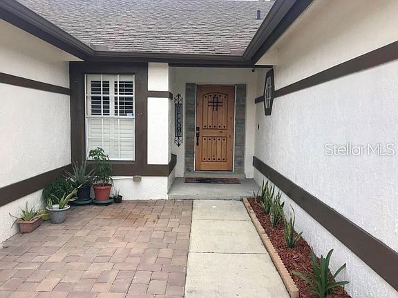 2nd image of 1091 Providence Ln