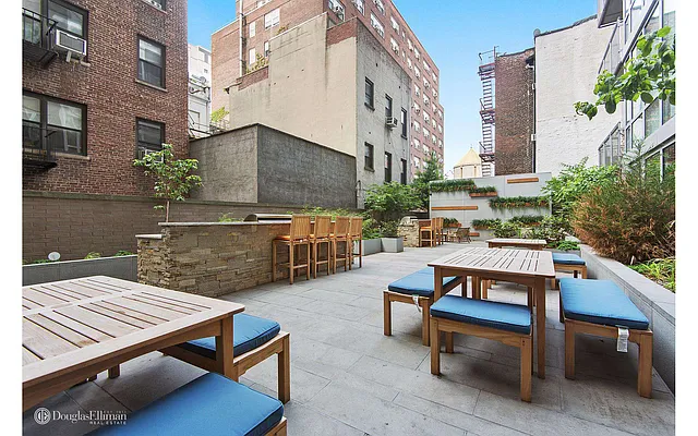 Rented by Douglas Elliman | media 26