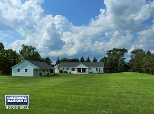 W4715 Potter Rd, Elkhorn, WI 53121
