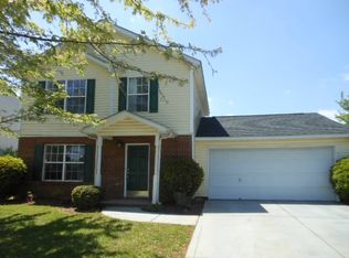 2006 Pleasant Dale Dr, Charlotte, NC 28214