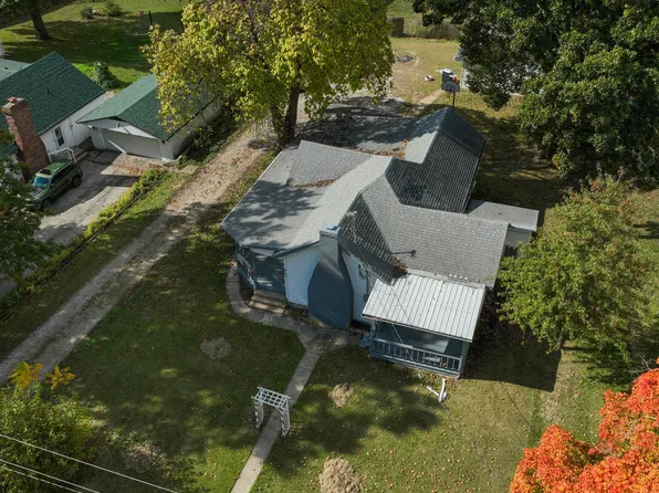 803 N Oak St, California, MO 65018