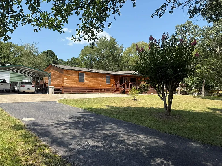 24600 Oak Hollow Blvd W — Photo 5