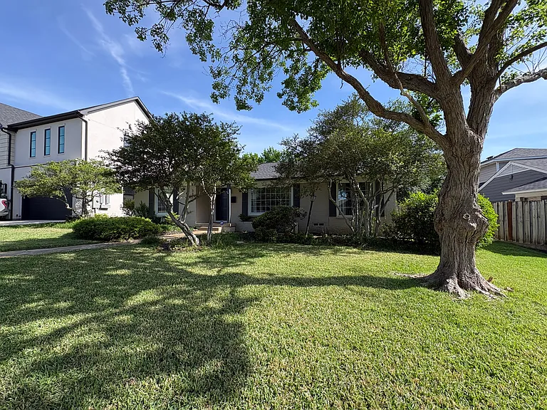 3754 Juniper Dr — Photo 12