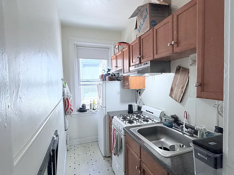 1822 Beacon St #6 — Photo 7