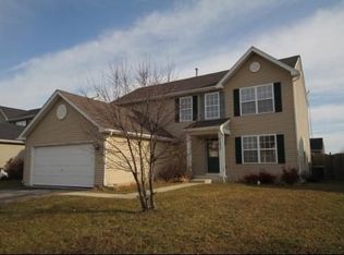 2437 Iroquois Ln, Round Lake Heights, IL 60073