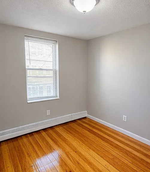 65 Shawmut St #3 — Photo 2