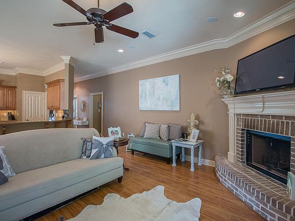 4th image of 11537 Briarstone Pl