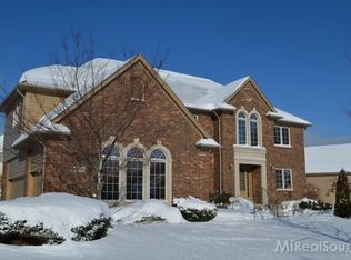 54001 Scarboro Way, Shelby Township, MI 48316