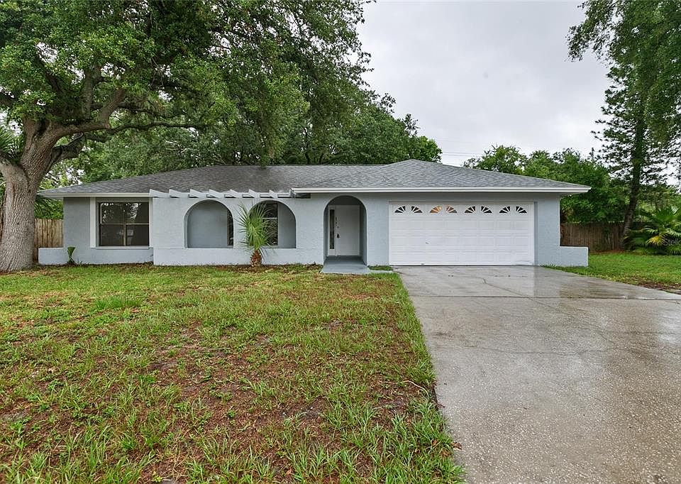 1st image of 6731 Islander Ln