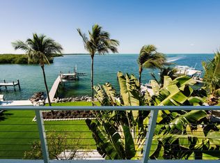 406 S Coconut Palm Blvd, Tavernier, FL 33070