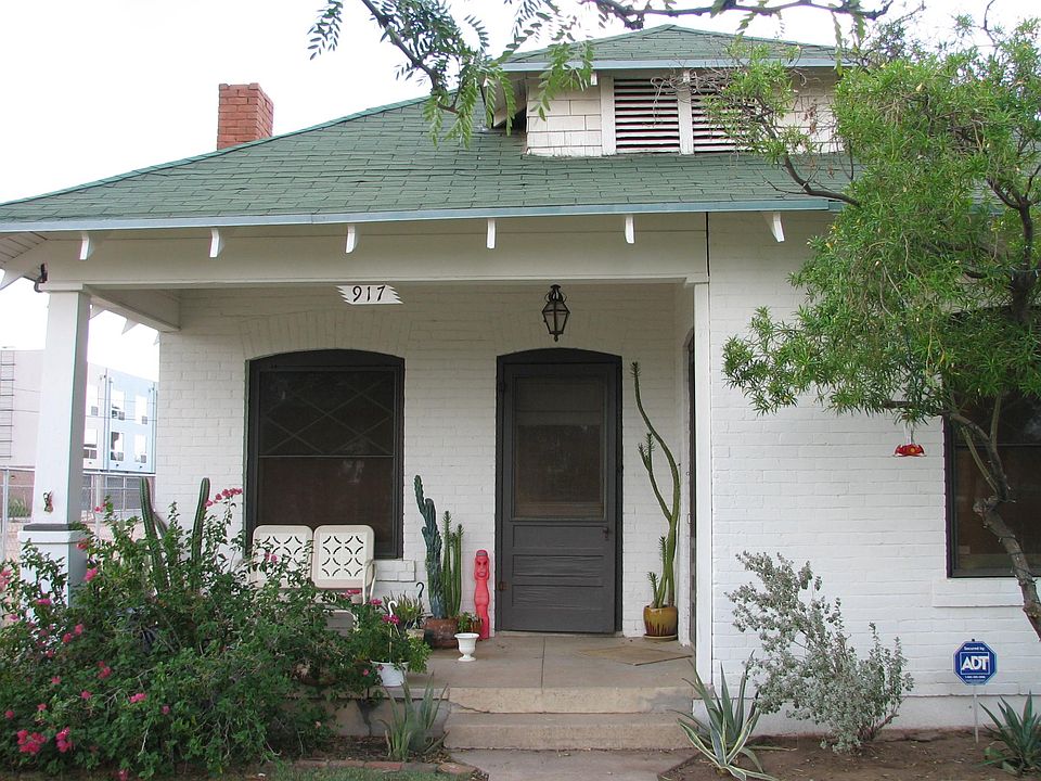 1910 Territorial Victorian in Garfield Historic District