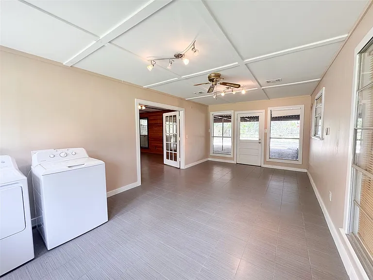 15331 Lake Lamond Rd — Photo 15