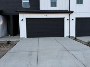 1537 N Summer Springs Cv, Salem, UT 84653