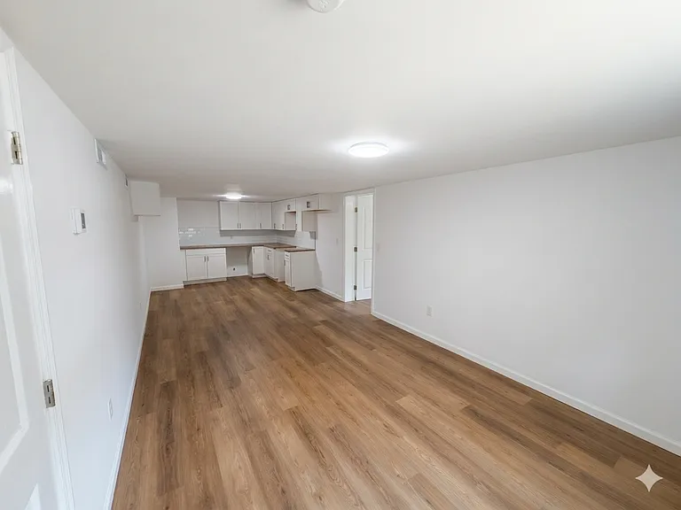 4412 Plymouth Rd #B — Photo 2