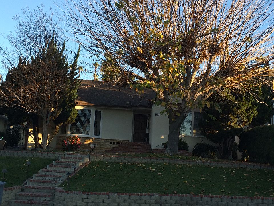 2nd image of 843 Cumberland Rd